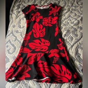 Good used red and black flower dress Sz: S